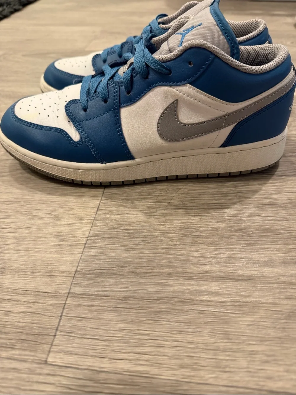 Nike Air Jordan 1 Low Blue/White/Gray Sneakers Youth Size (5.5 Y)